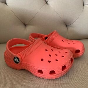 Crocs Kids Classic Clog - Bright Coral - Size 10 Kids